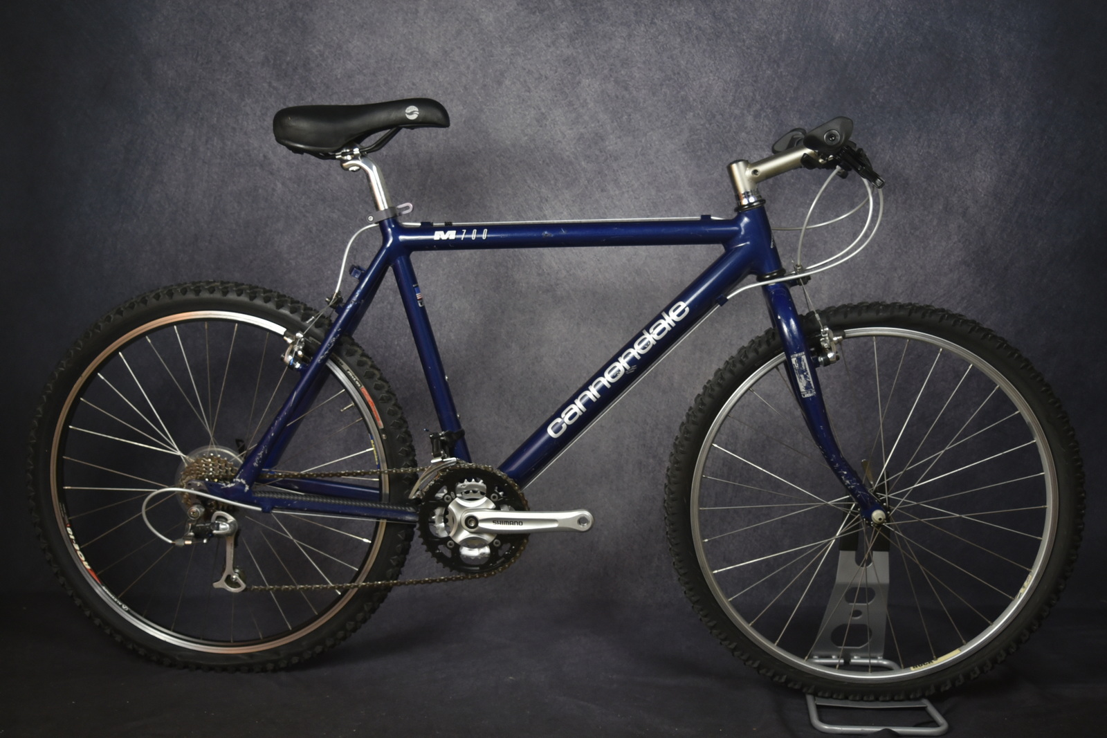 CANNONDALE M700 MOUNTAIN BIKE SIZE LARGEBikes Again