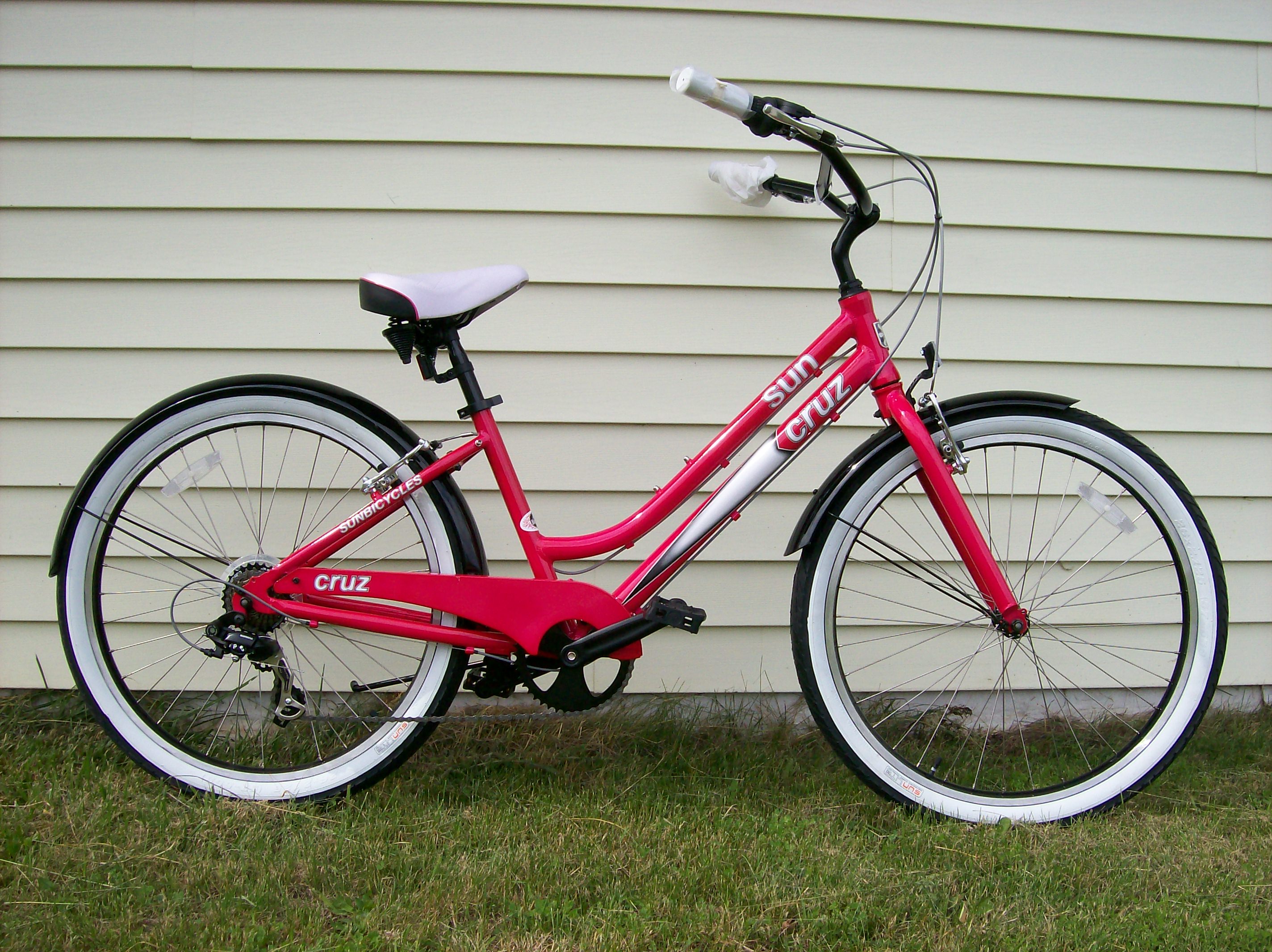 Sun Cruz 7 Bikes, Bargains, Etc.