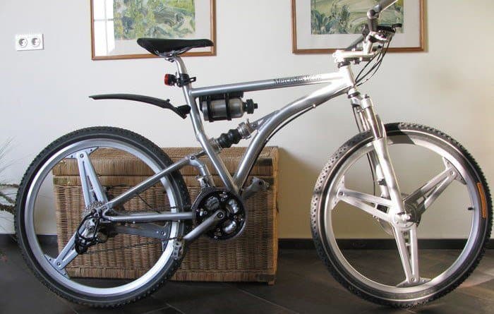 Mercedes Benz To Use The Battery Technology In Their E-Bikes