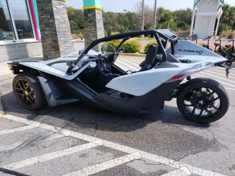 Slingshot Rentals Bike The Beach