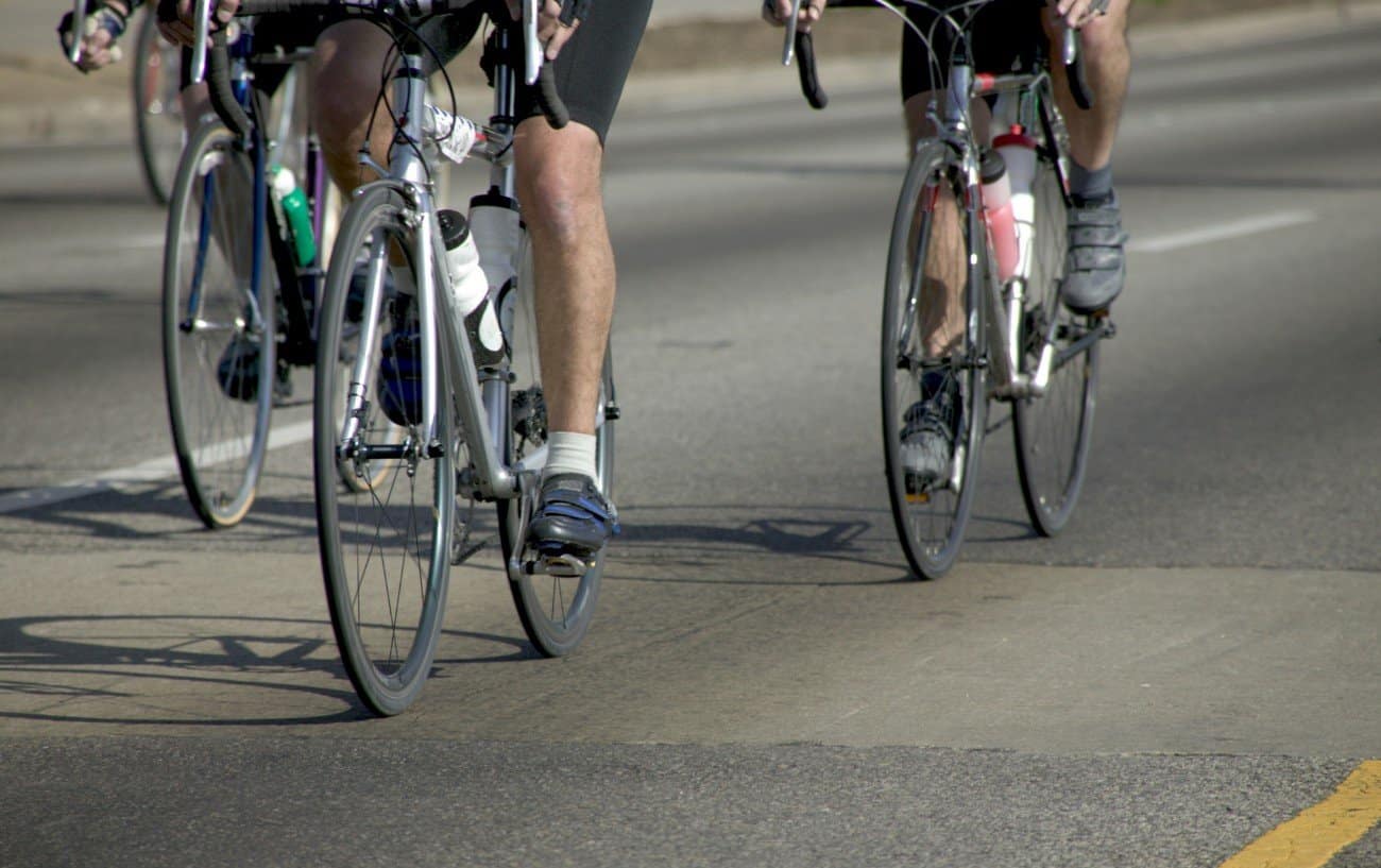 Clipless Bike Pedals Guide How To Ride Clipless Pedals