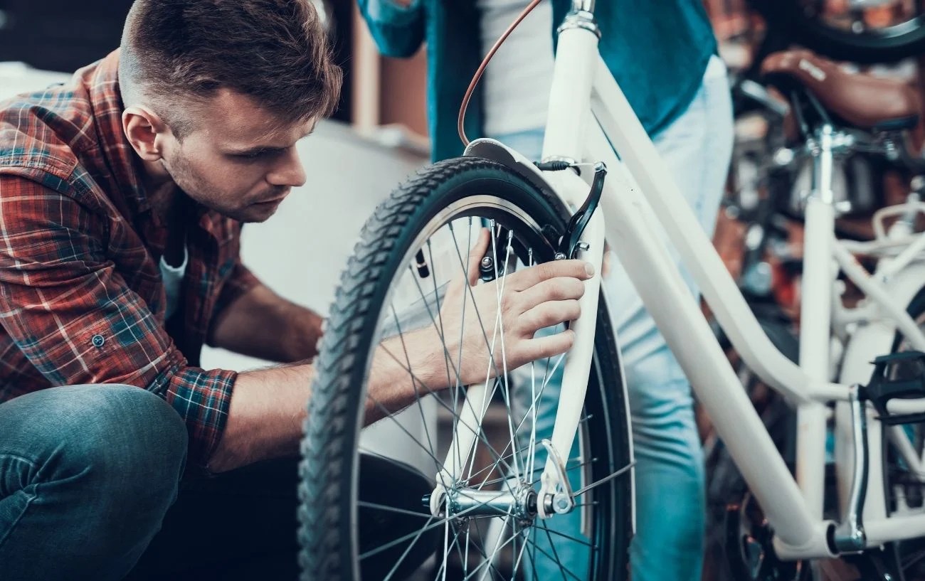 V Brakes Vs Cantilever Brakes Explained 6 Key Differences