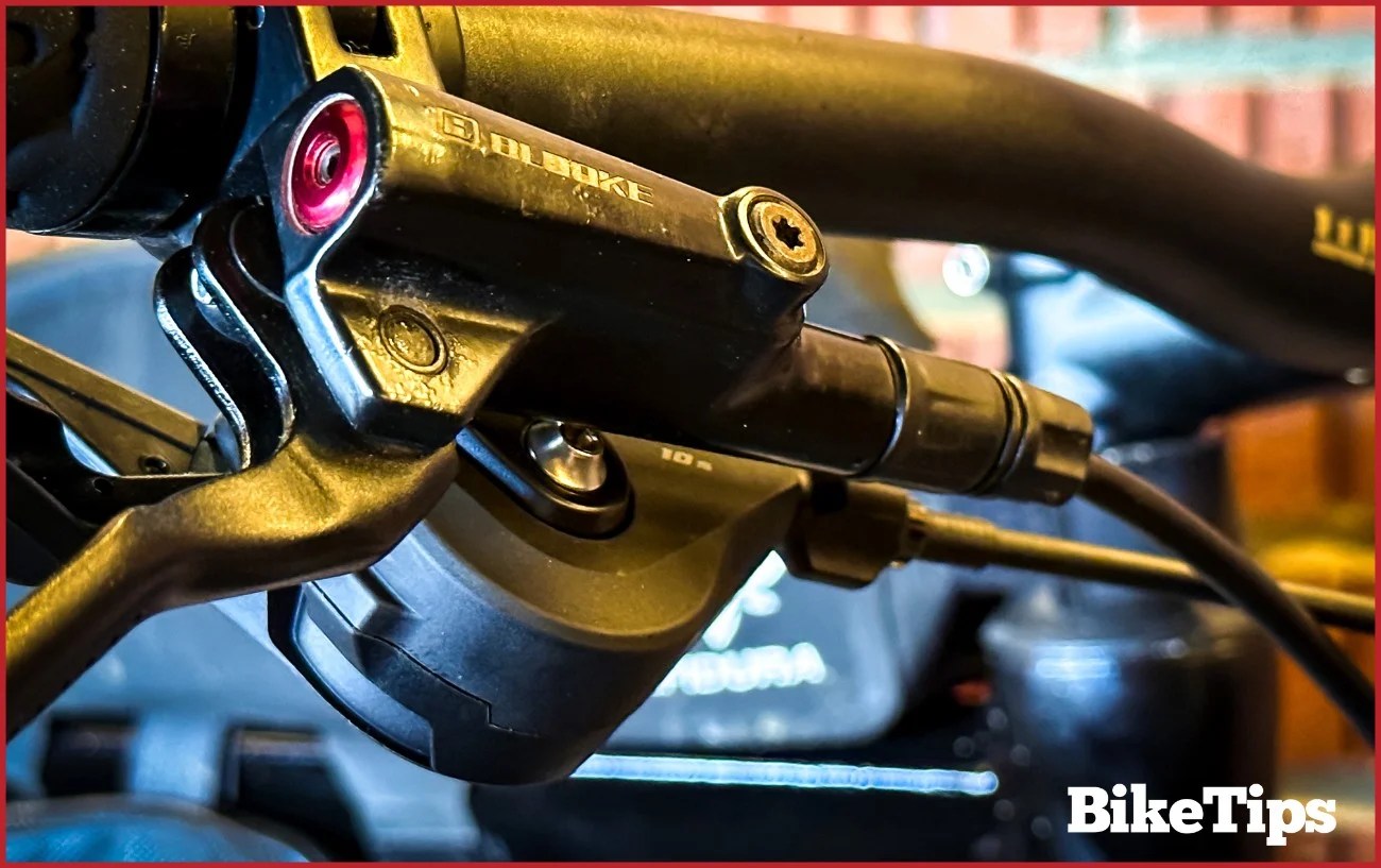 How To Fix or Replace a Bent Derailleur Hanger in 6 Steps [With Video