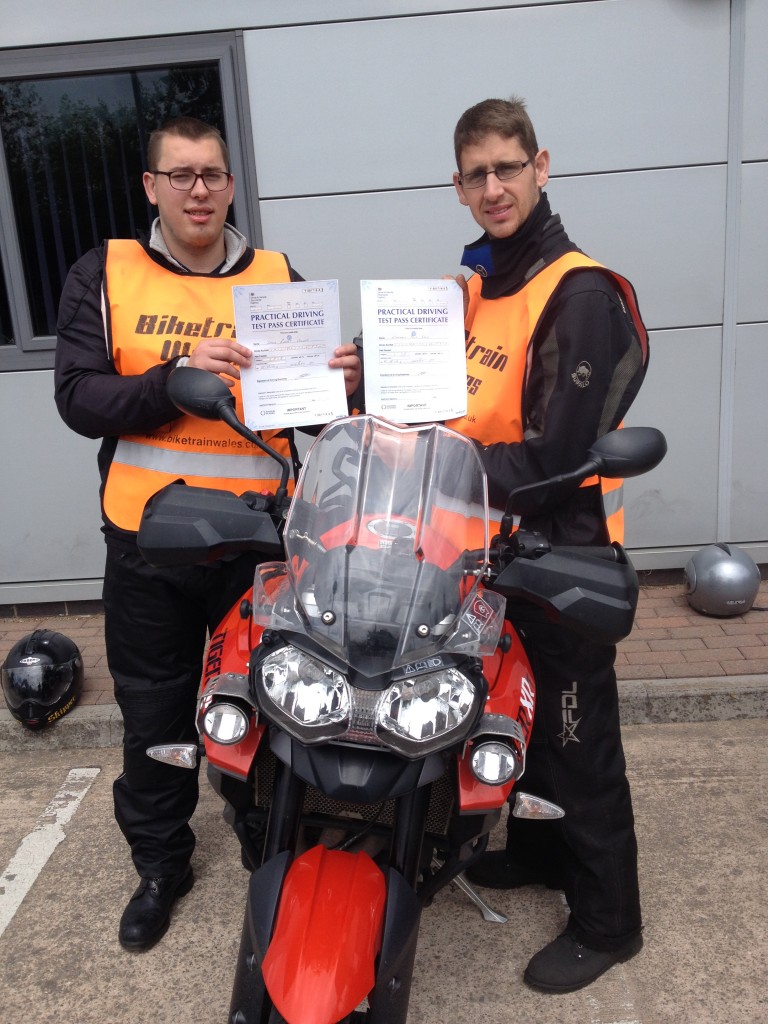 A2 License Age 19+ Biketrain Wales