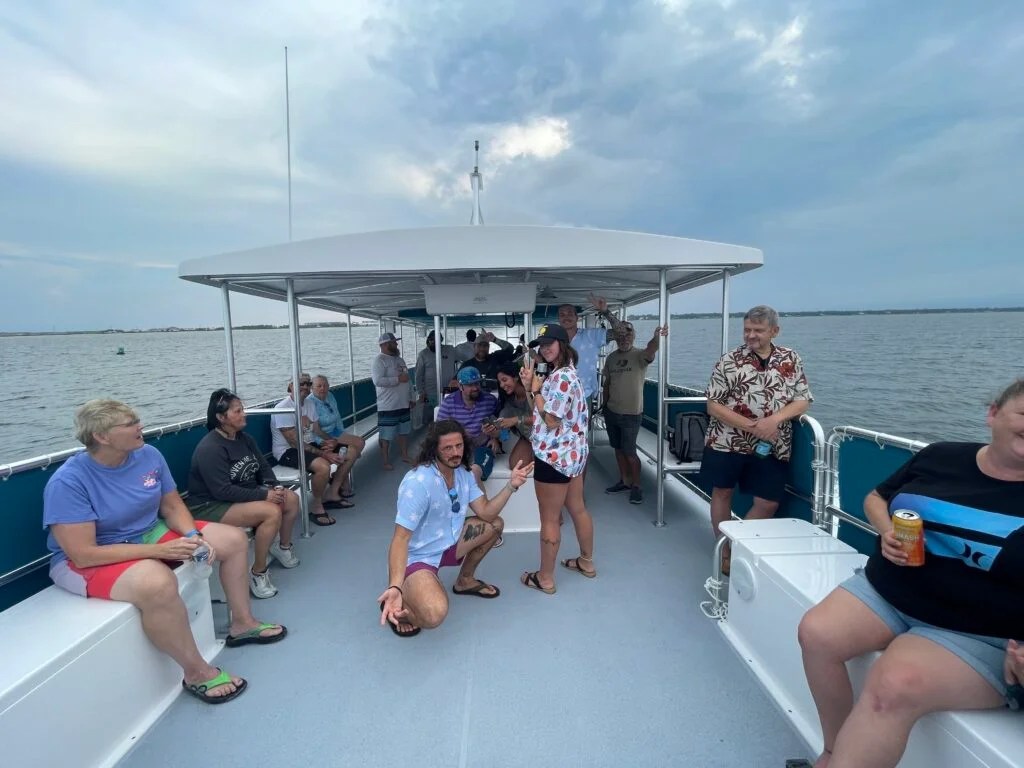 Crab Island & Dolphin Tours in Fort Walton Beach FL