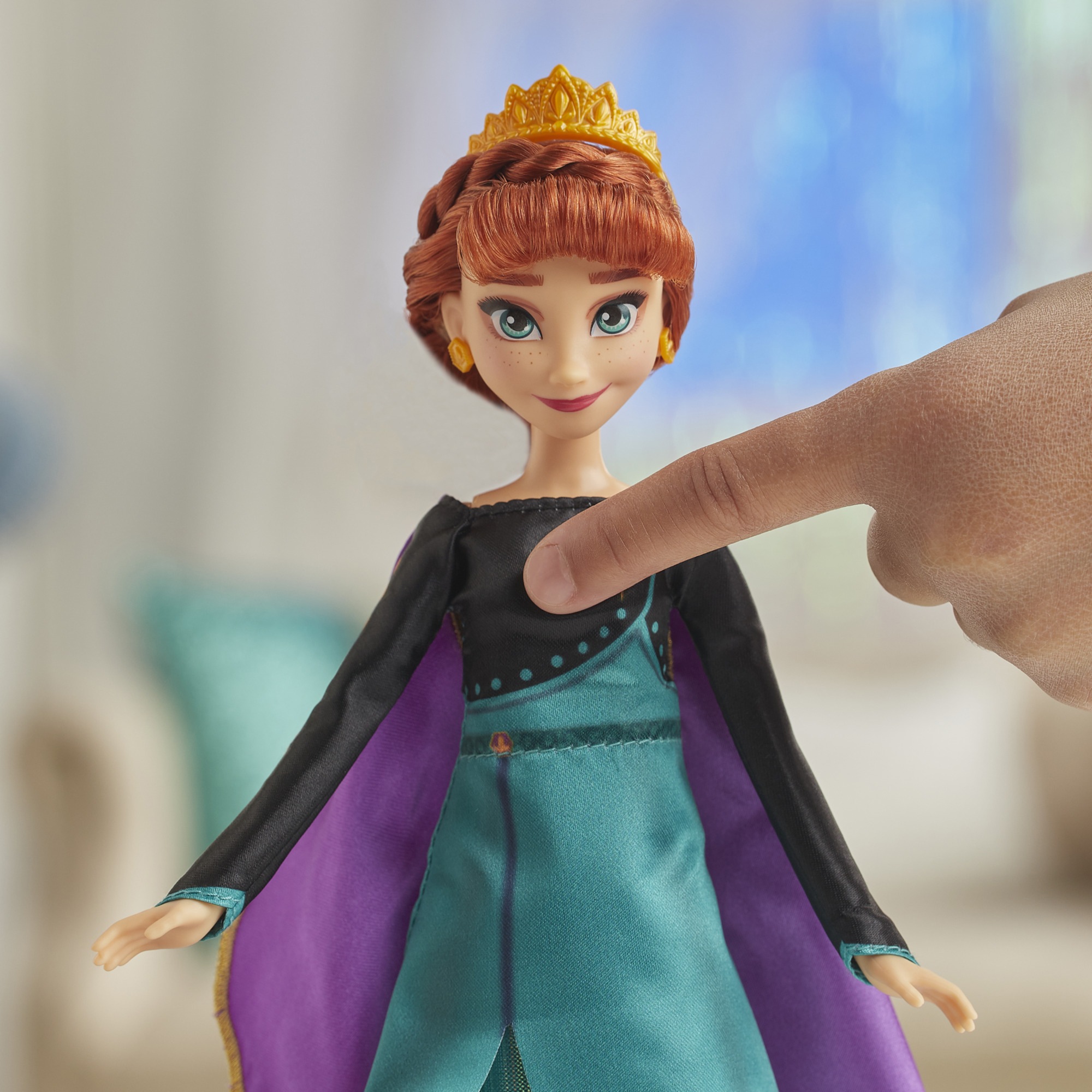 Hasbro Anziehpuppe "Die Eiskönigin II, Traummelodie Anna" auf Rechnung
