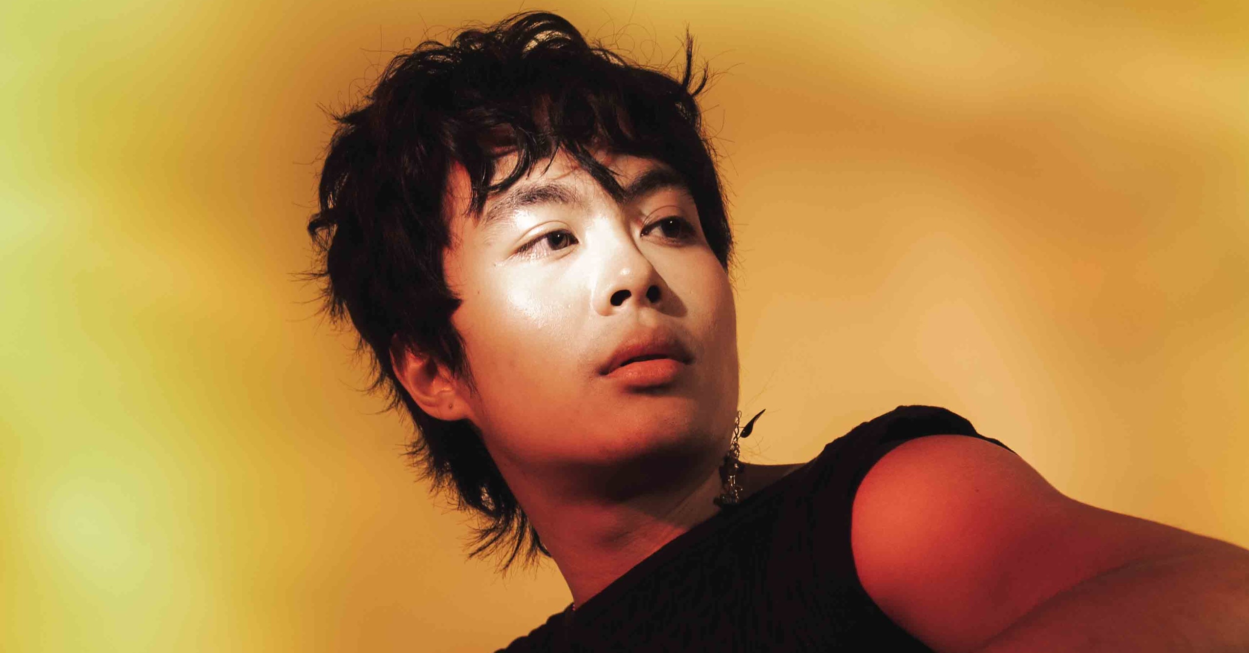 LONER Is Redefining Pop On His Own Terms