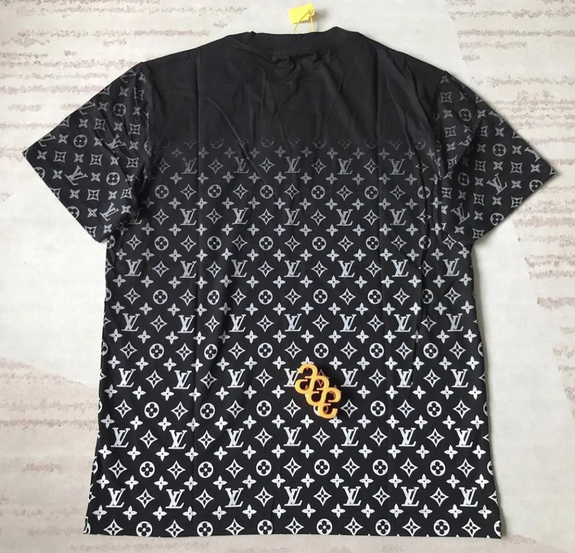 Louis Vuitton Monogram Gradient Black Tshirt billionairemart