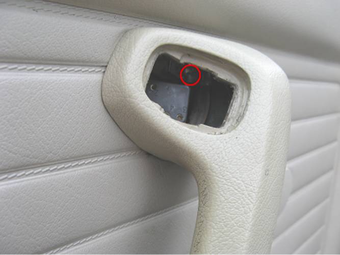 BMW E30 Door Panel Removal and Door Lock Rebuild