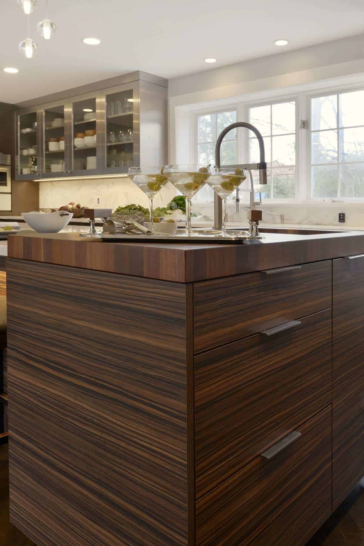 Bold MultiMaterial Kitchen Bilotta Kitchen