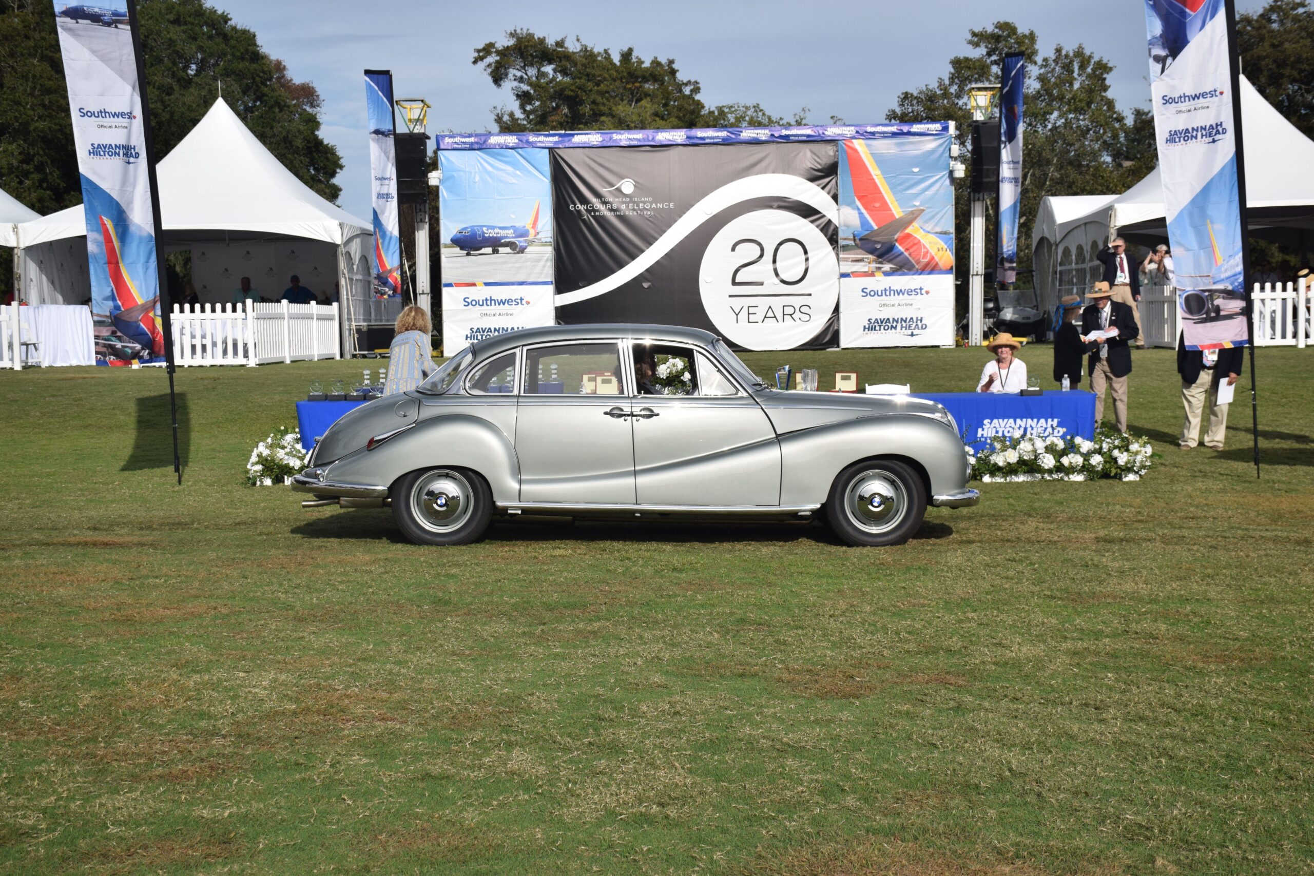 Paul And Jayne Queck’s 1956 BMW 502 Shines At Legends East BimmerLife