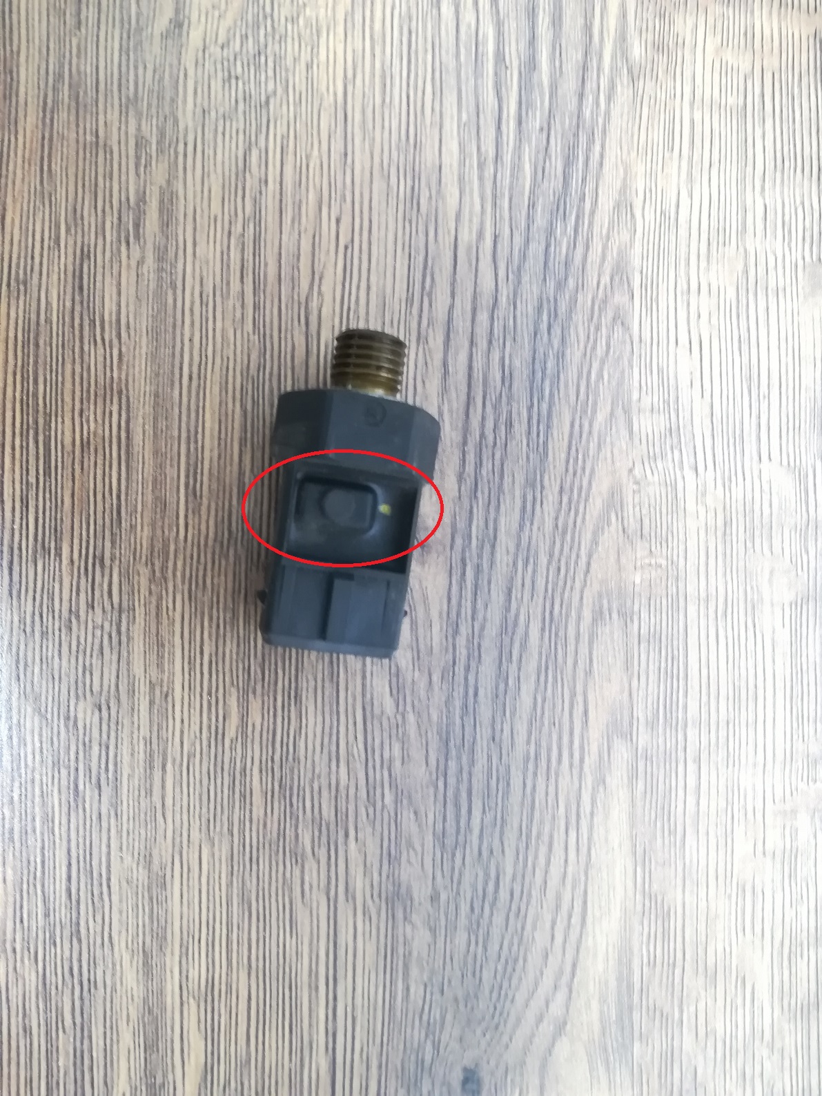 Pressure sensors. Also such hapens NOx emulator