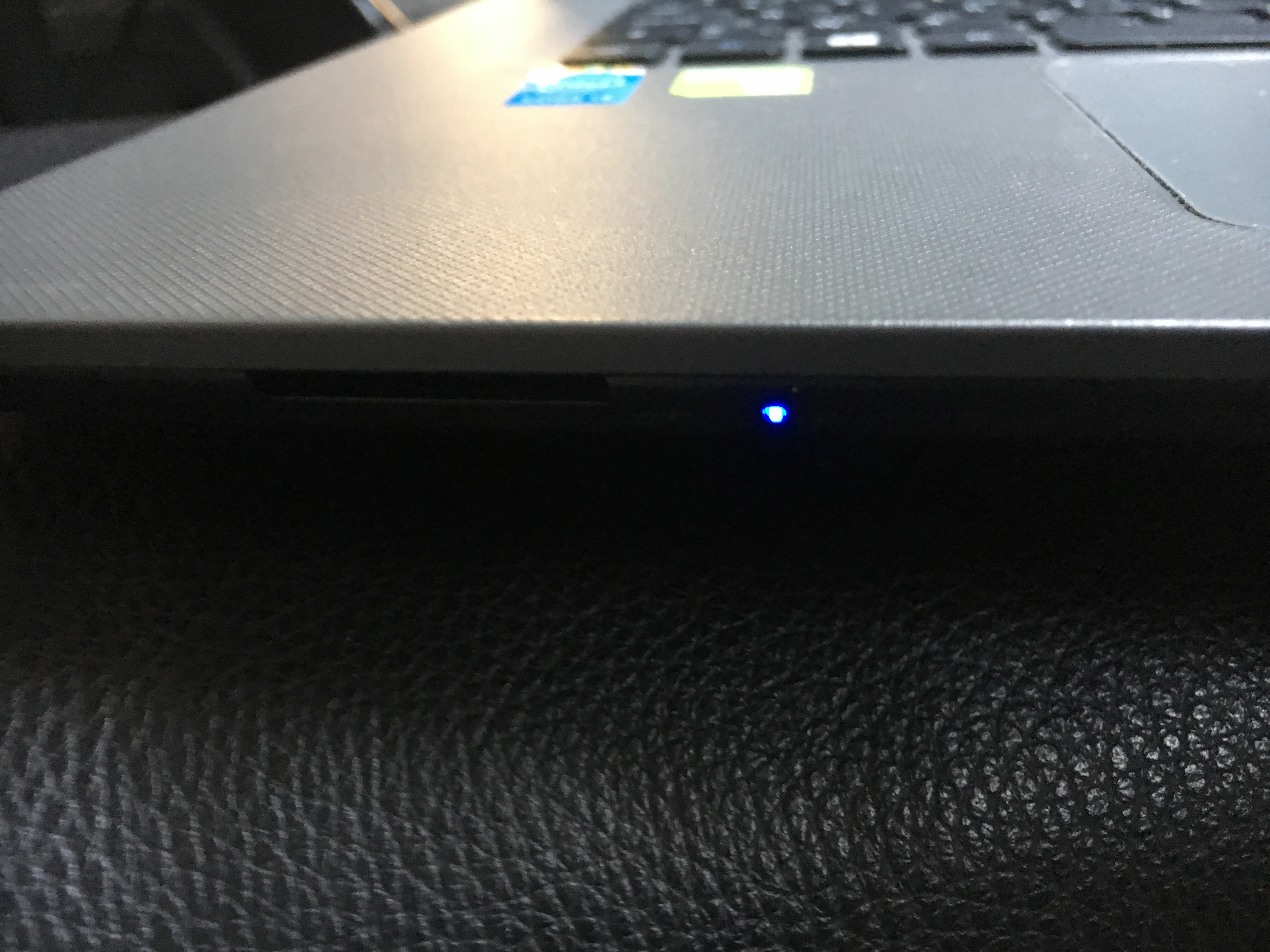 Laptop Scherm Blijft Zwart Heeft Iemand Een Oplossing? - Goeievraag