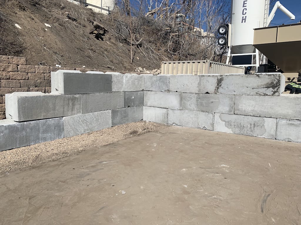 How to Build a Material Storage Bin Using Concrete Bin Blocks