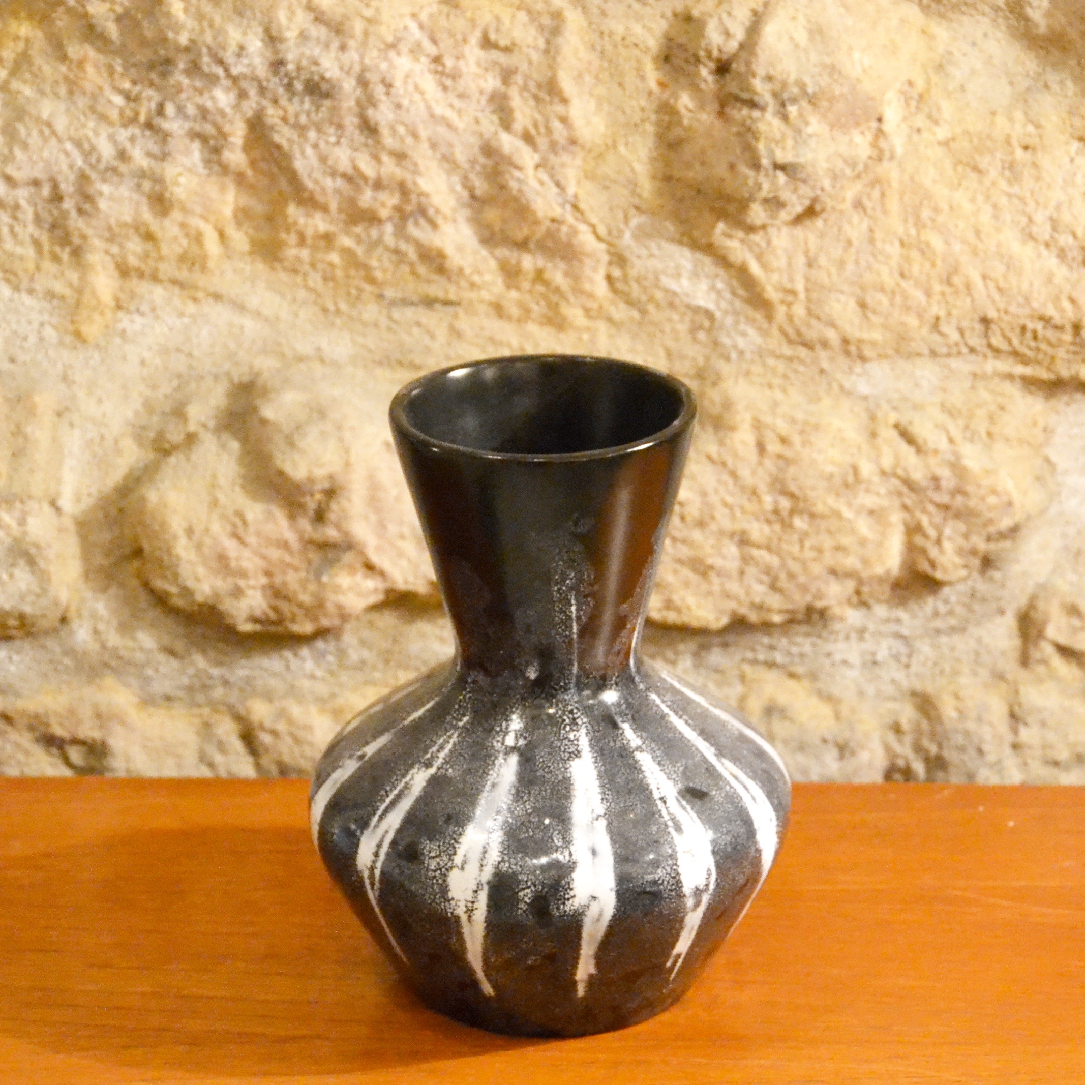 Vase noir et blanc BINDIESBINDIES