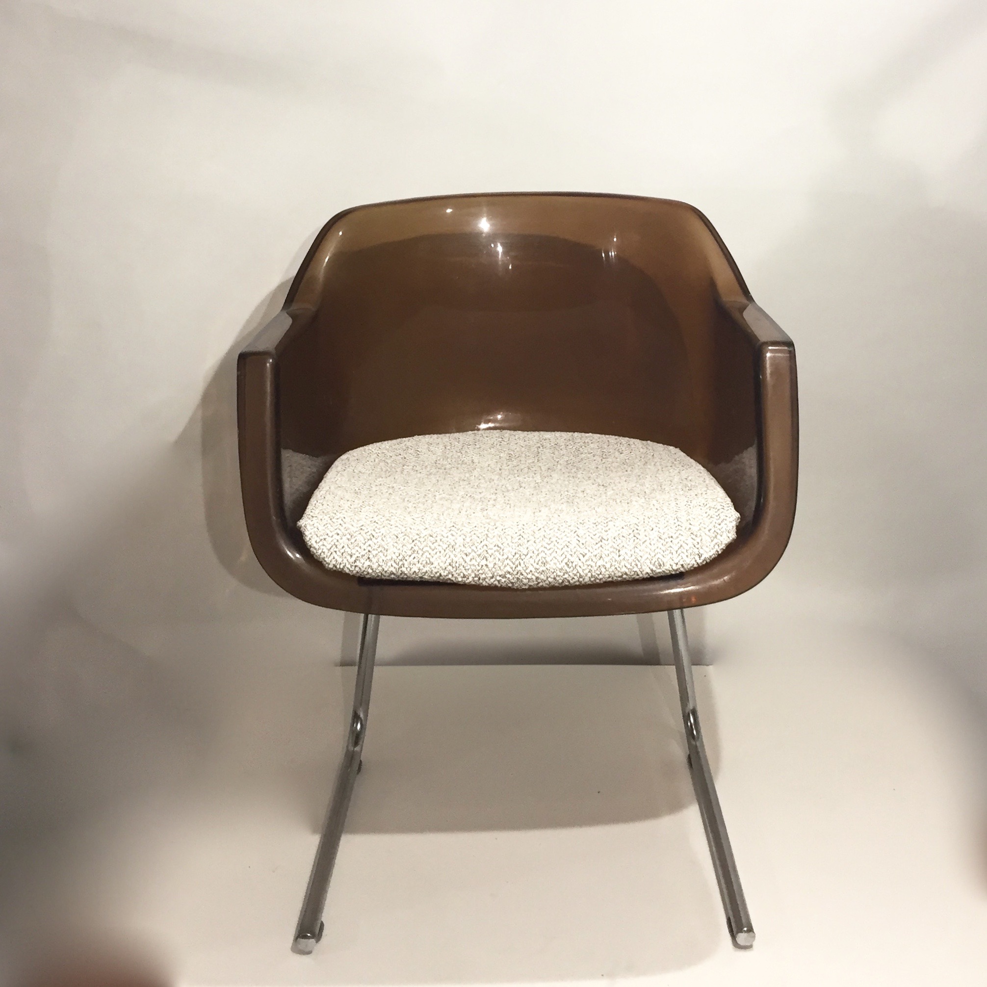 Fauteuil années 70 plexi BINDIESBINDIES