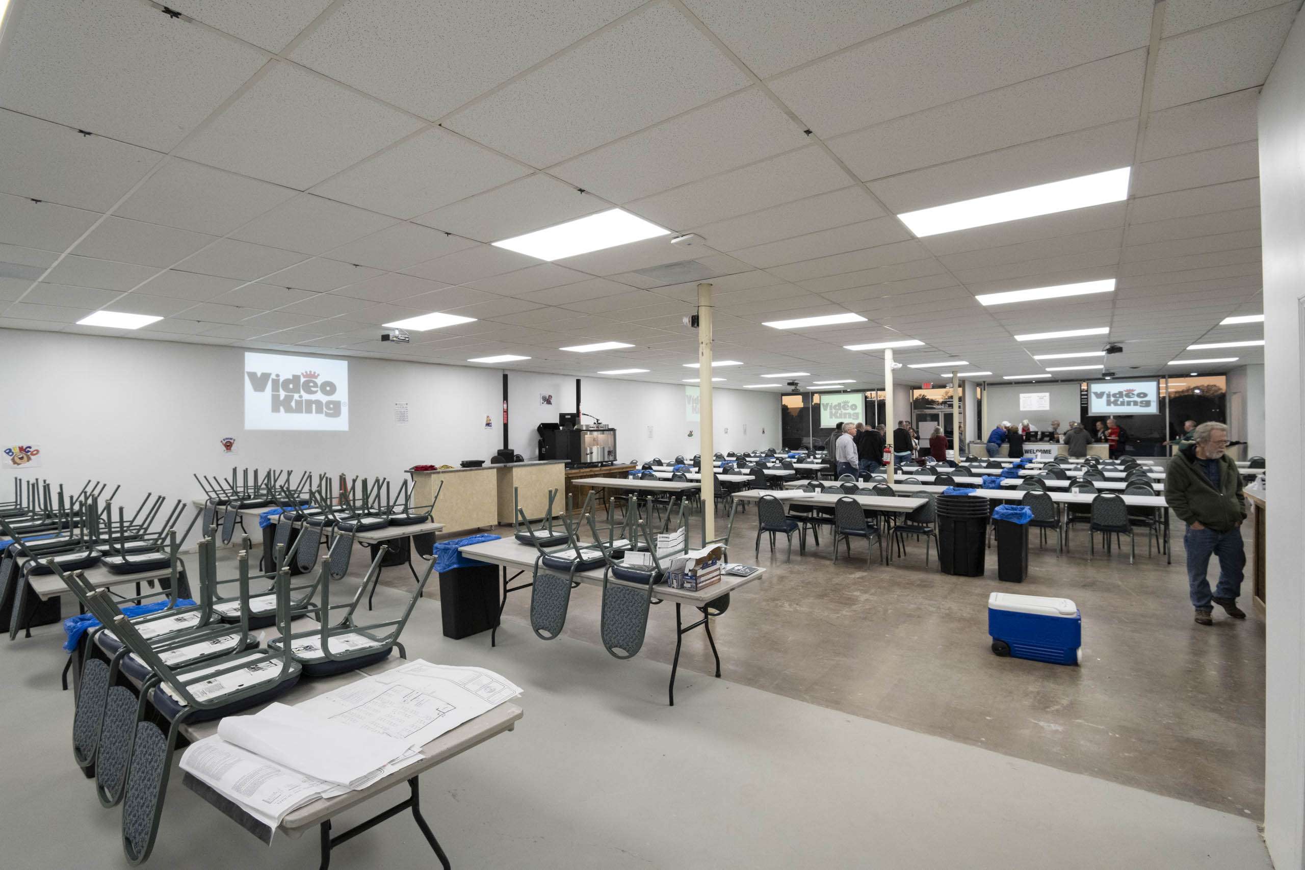 Snack bar to South Corner 3 screens Bingo Wednesday Night KC Play