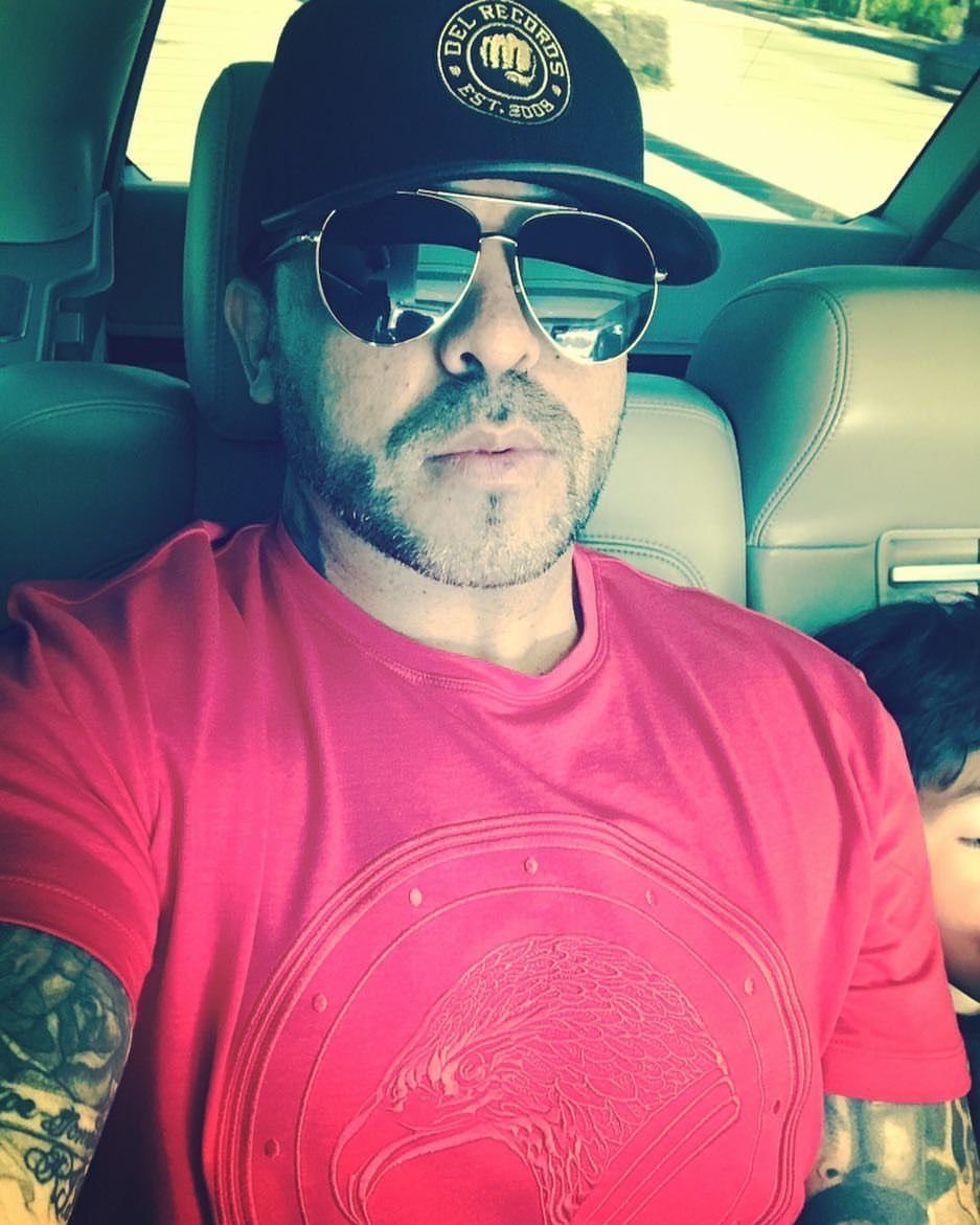 What is the Net Worth of Angel del Villar as of 2022? Is She Married?