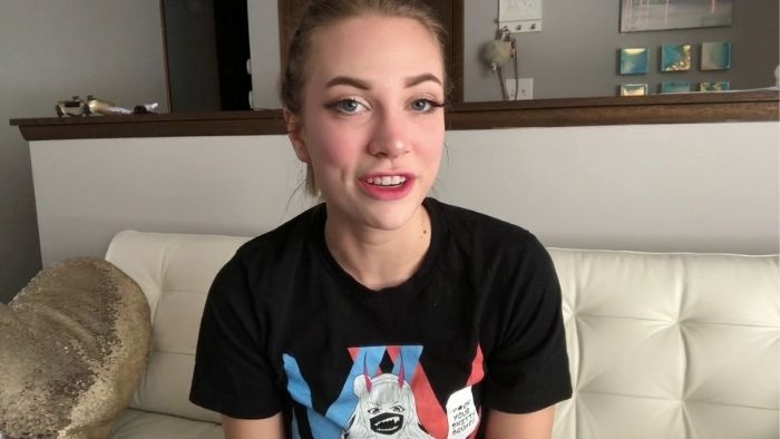 Indigo White - BiographON