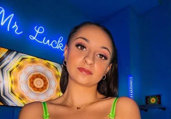 Who is Hailey Rose? Age, Height, Weight, Relationships, Biography