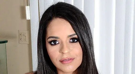 Maya Bijou Biography - Biography Explorer