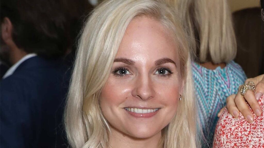 Tennant Biography, Facts & Lifestyle Biography IT