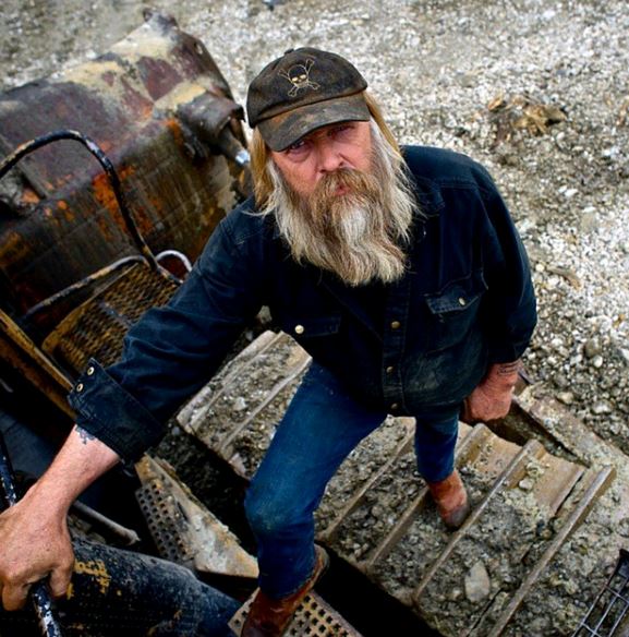 Tony Beets Biography Line