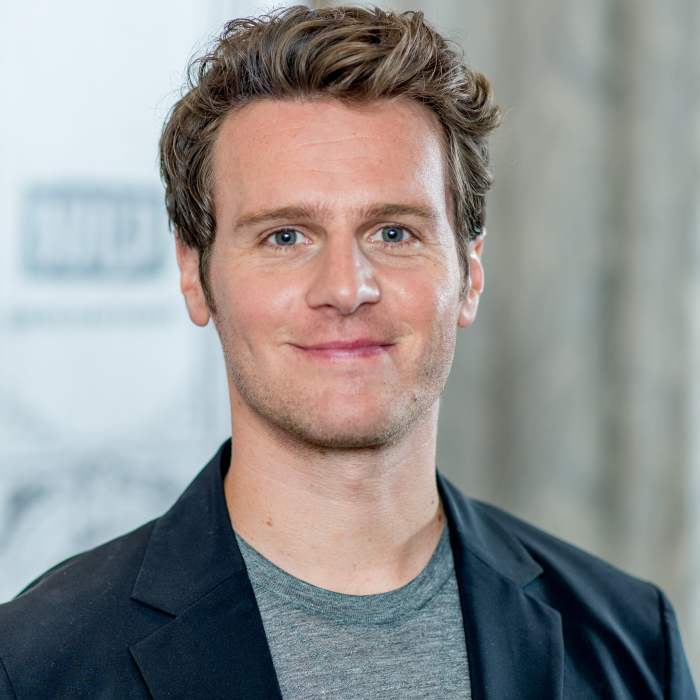 Jonathan Groff Net Worth Measurements Height Age Weight Short Jonathan groff net worth