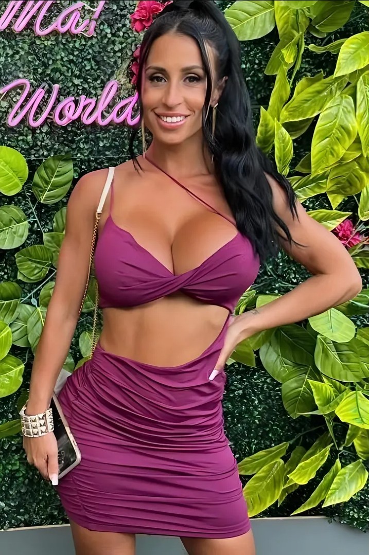 Miss Lexa (Age, Net Worth, Height, Weight, Phone Number, Address