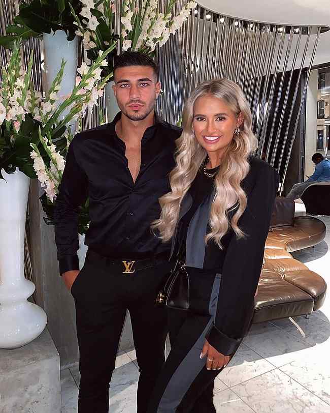 Tommy Fury Bio, Age, Net Worth, Height, In Relation, Nationality