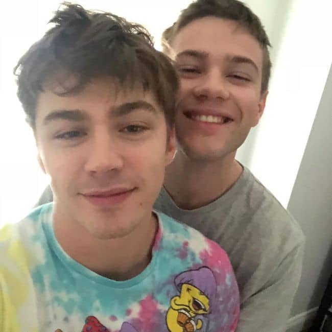 Connor Jessup Bio, Age, Net Worth, Married, Career, Wiki, Facts