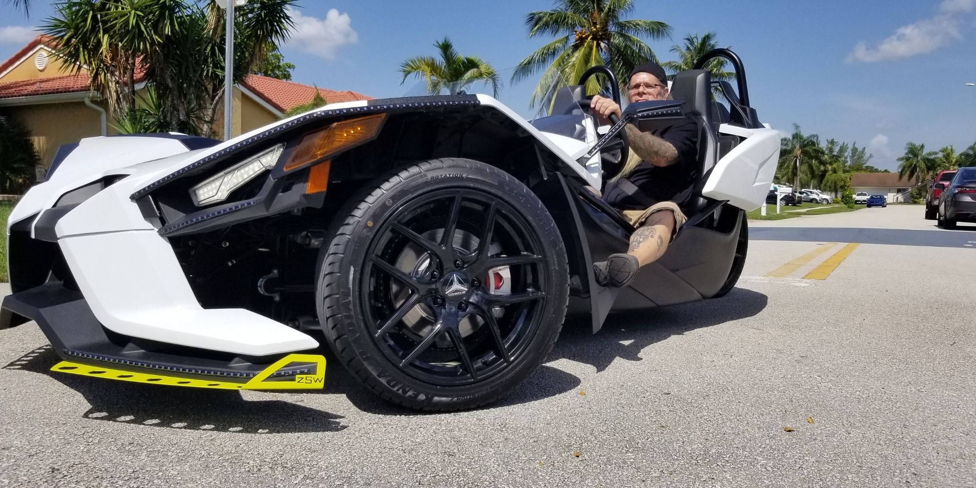 Gallery Bionic Slingshot Rentals