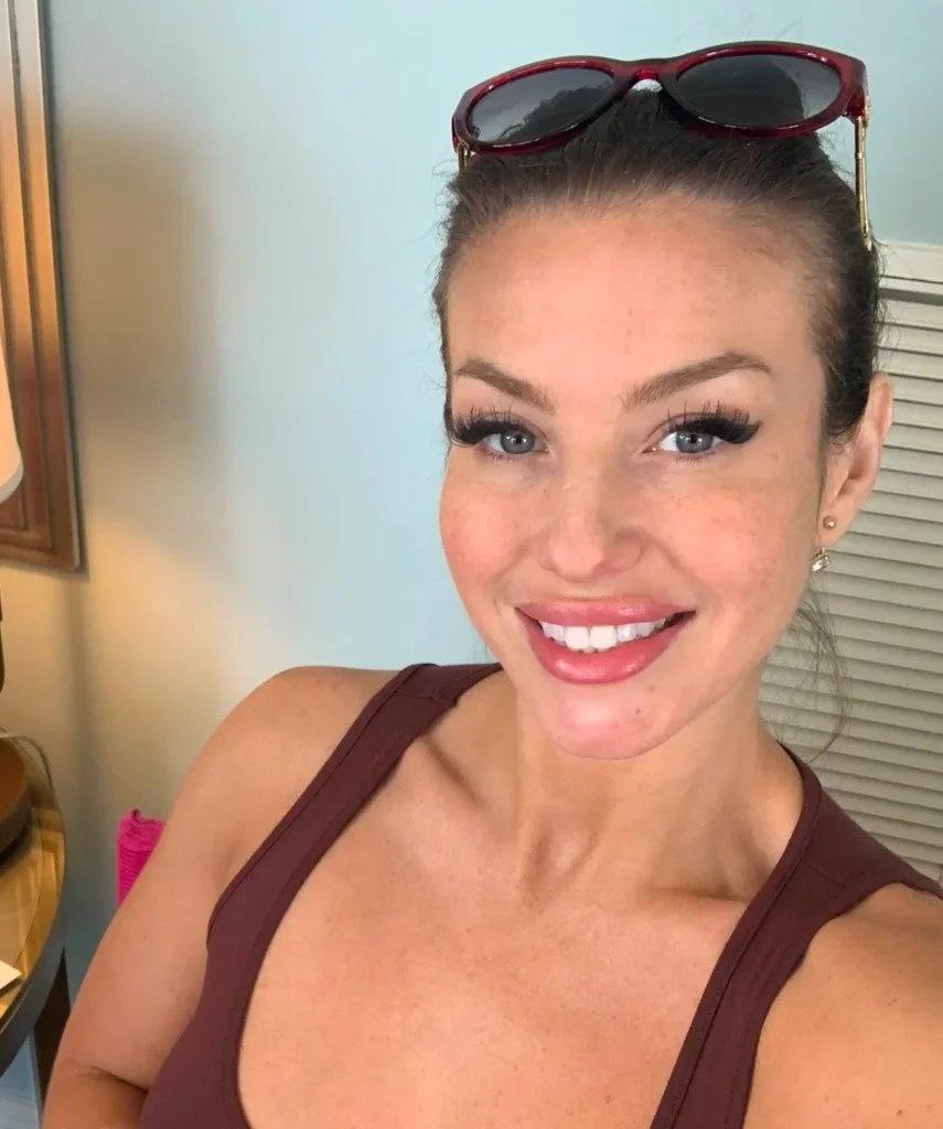 Mandy Waters Biography, Age, Family, Image, Net Worth - Bioofy