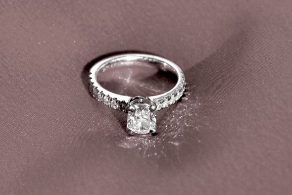 Let's see Blue Nile rings! (590 x 394 Pixel)