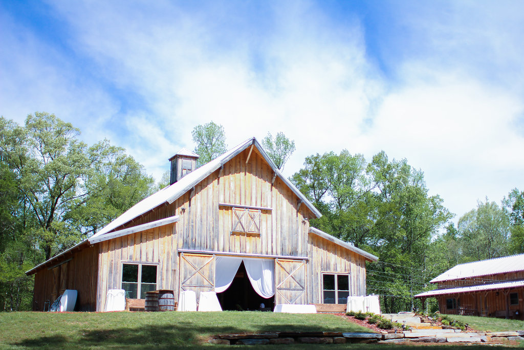Alabama Barn Wedding 41115 (Pic Heavy!)