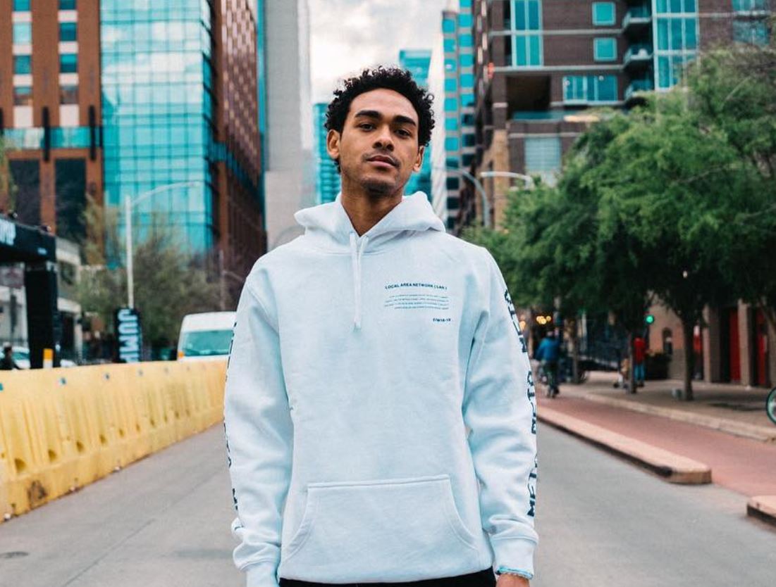 Trey Smith Bio, Wiki, Net Worth, Dating, Girlfriend, Wife, Age, Height(027)