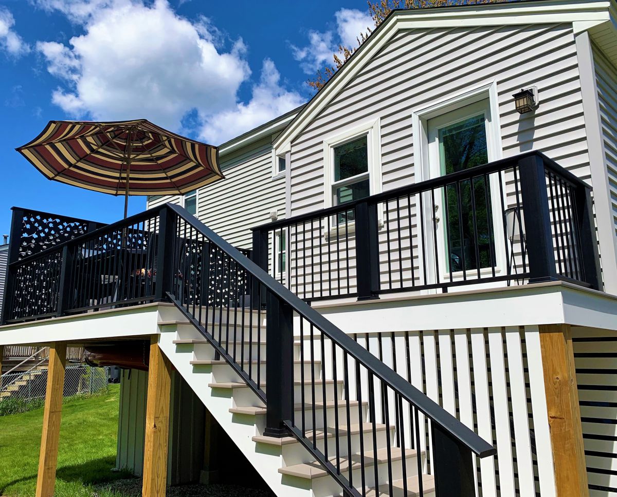 deck04 Big Island Pond Home Remodeling