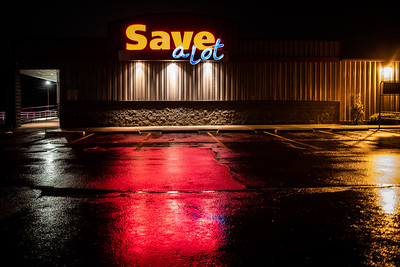 Birmingham Loan ‘Saves’ Woodland Park Save A Lot - BirminghamWatch