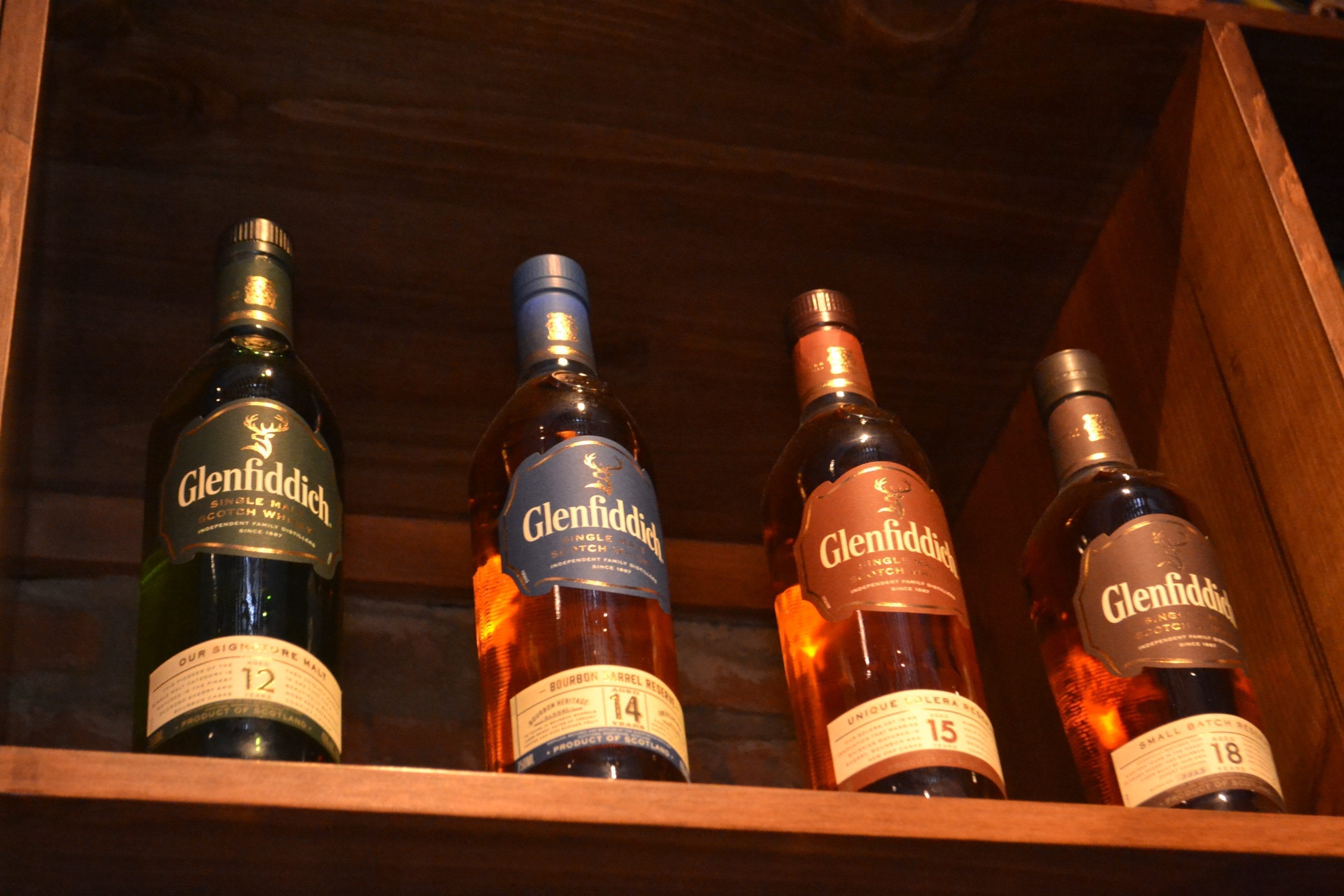 Scotches Bistro on Bridge Restaurant and Craft Beer, Whiskey, Wine