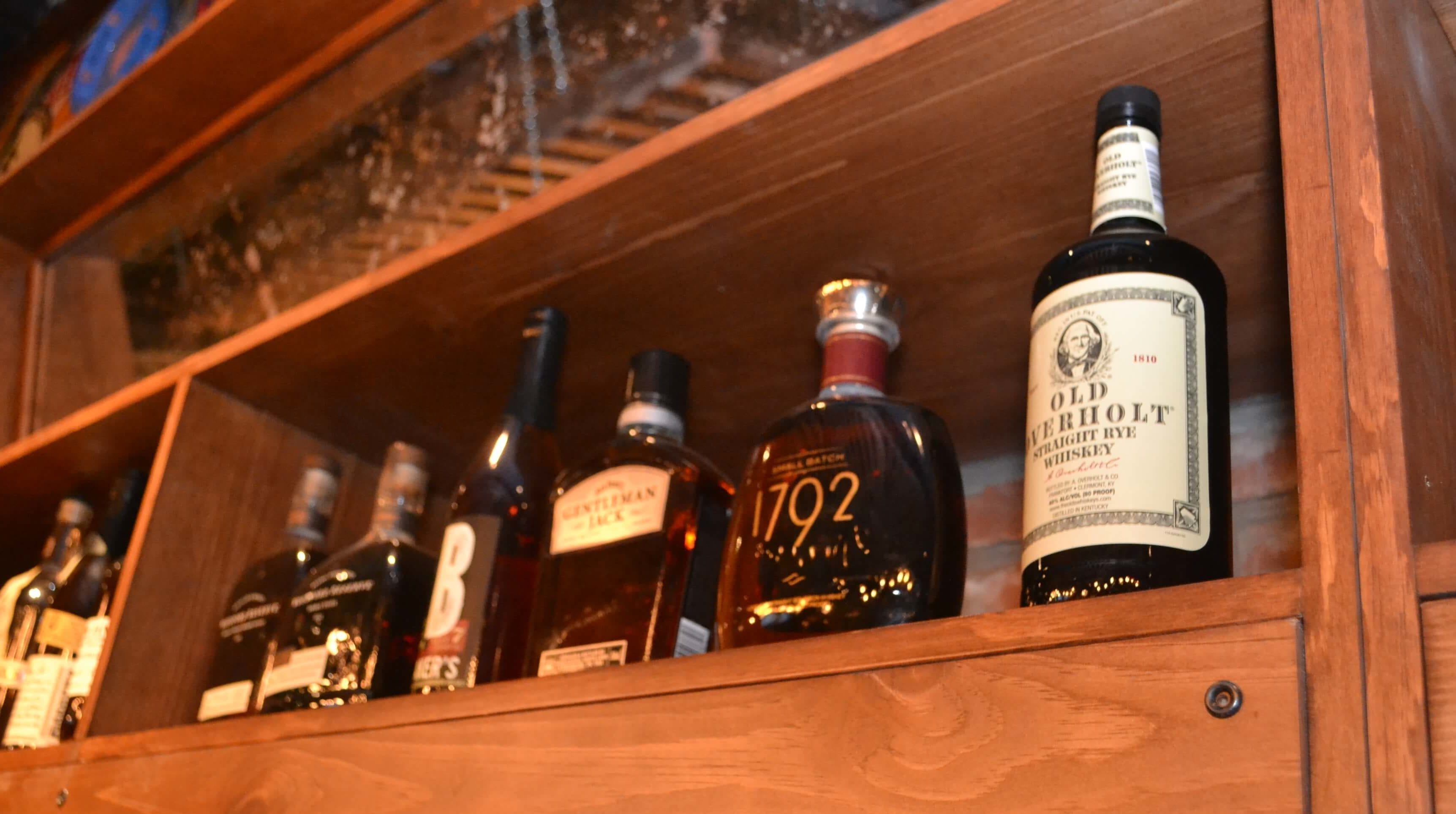 Whiskey Bistro on Bridge Restaurant and Craft Beer, Whiskey, Wine