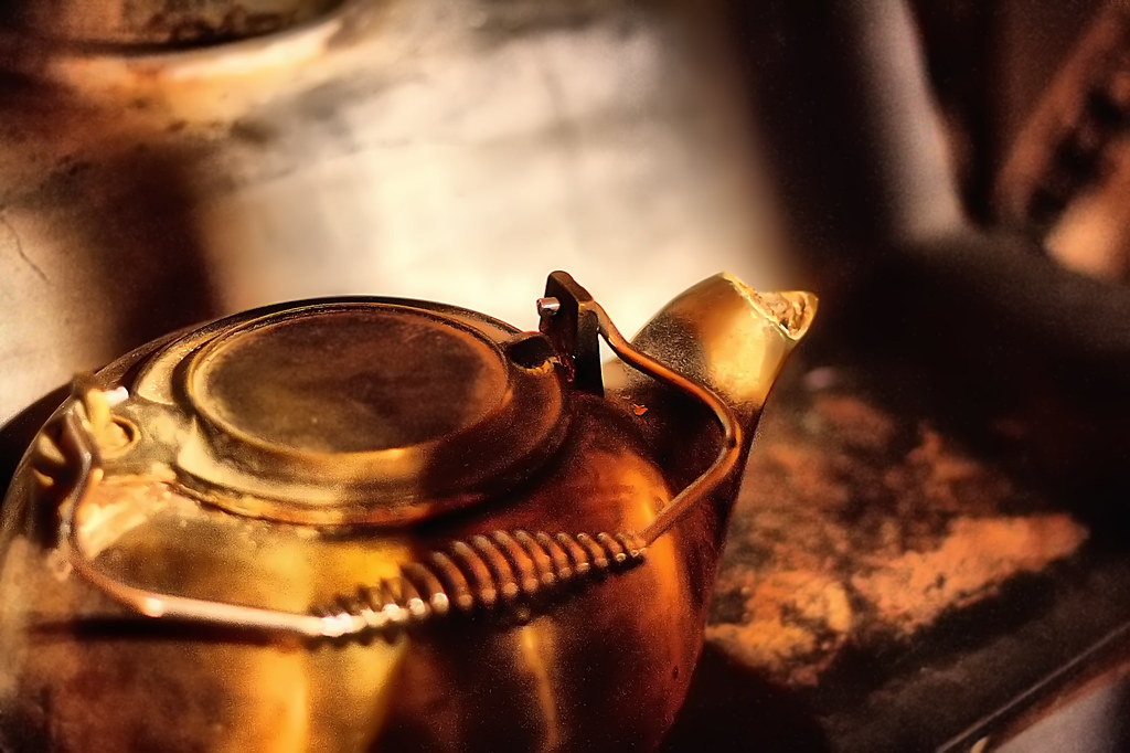 KAMENSTEIN ROCKET TEA KETTLE KAMENSTEIN ROCKET TEA KETTLE