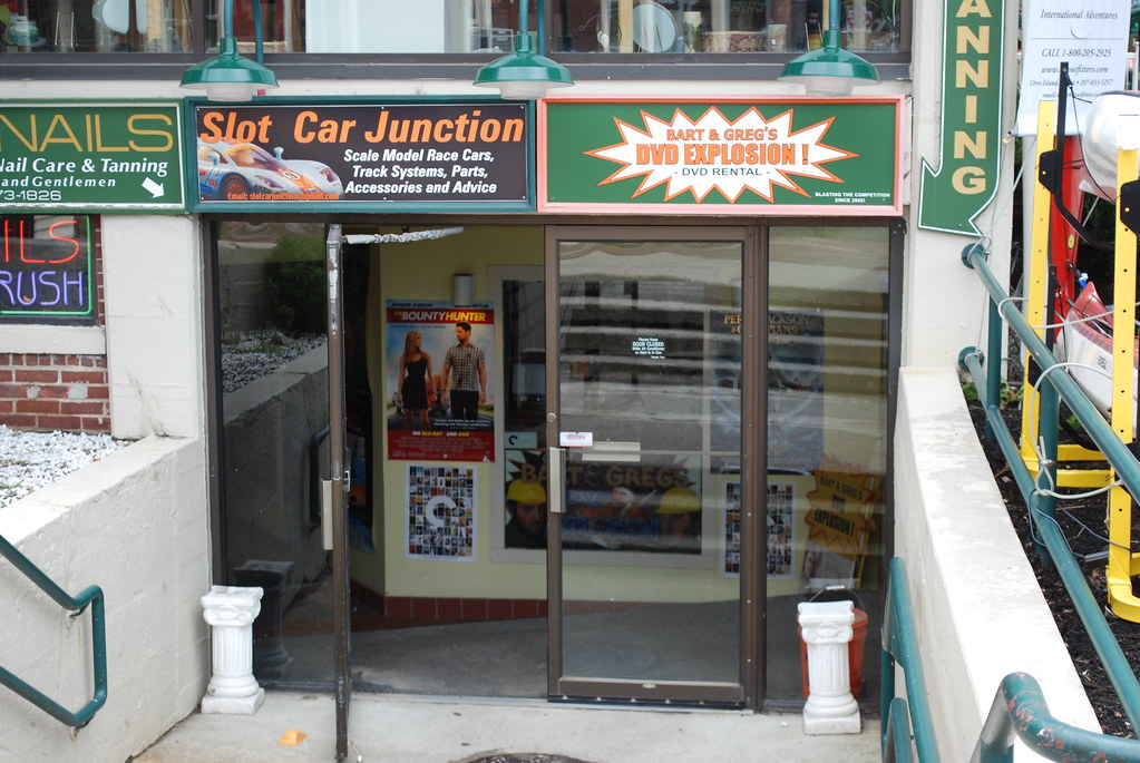 1 24 SLOT CARS FOR SALE