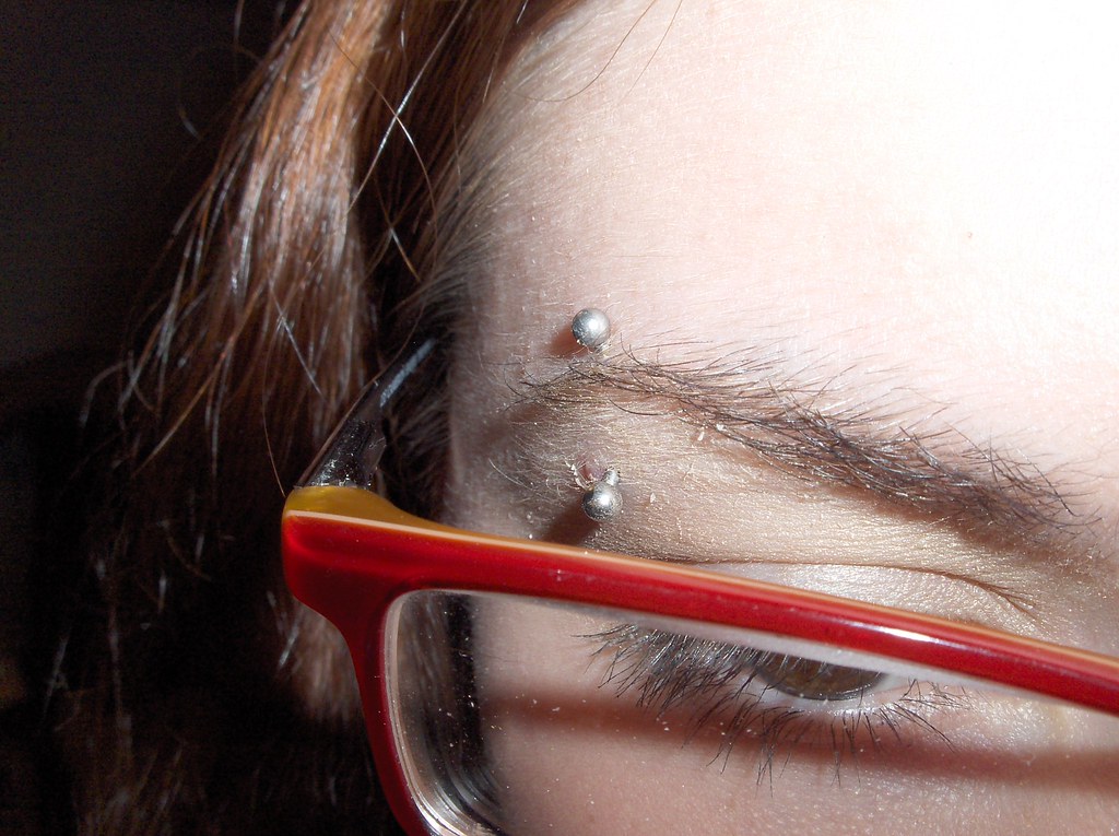 Eyebrow Piercing Infection EYEBROW PIERCING INFECTION