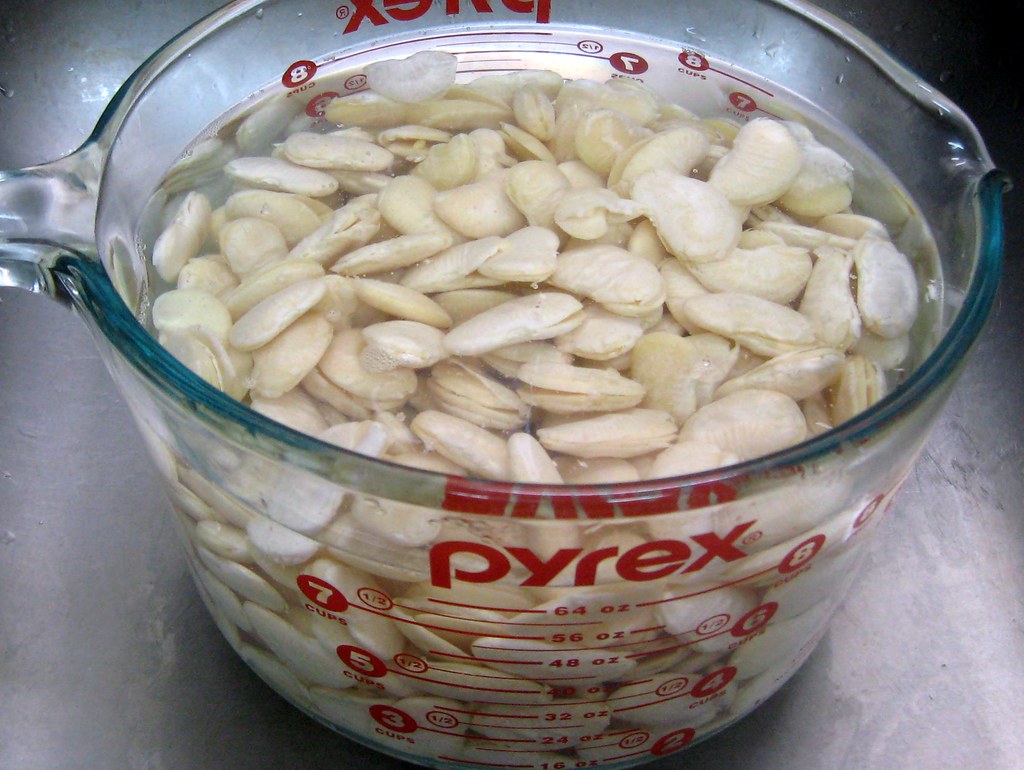 PRESSURE COOKING DRIED BEANS