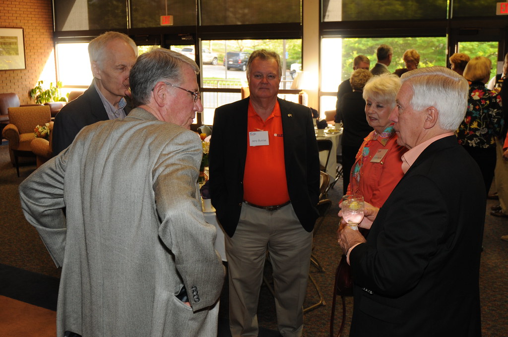 PHYSICIAN ASSISTANT TO MD BRIDGE PROGRAM PHYSICIAN ASSISTANT TO MD