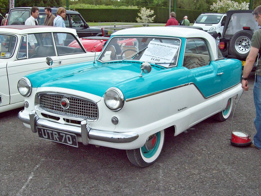 NASH METROPOLITAN CAR FOR SALE