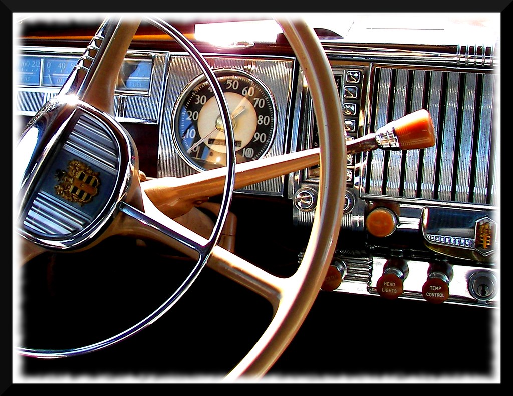 VINTAGE STEERING WHEEL KNOBS WHEEL KNOBS