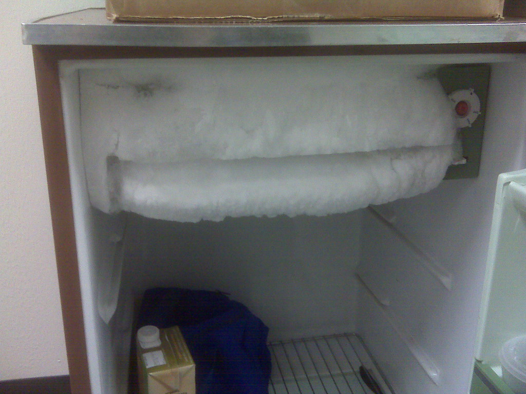 SMALL OFFICE REFRIGERATOR SMALL OFFICE REFRIGERATOR