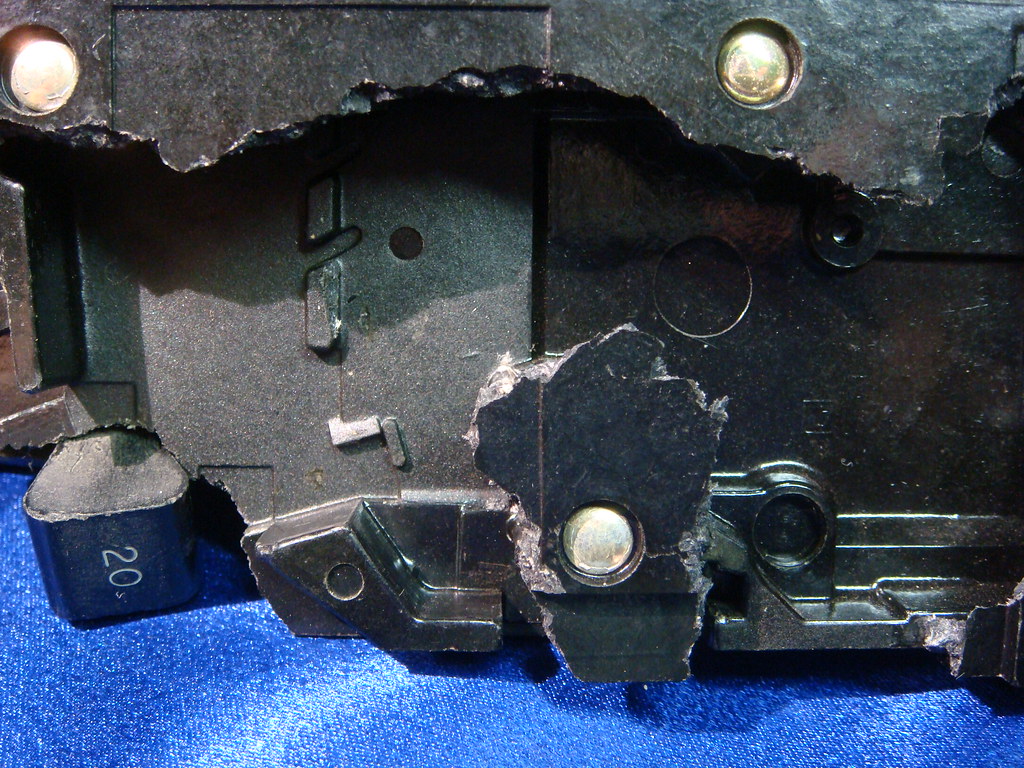 DISHWASHER STAINLESS STEEL TUB VS PLASTIC