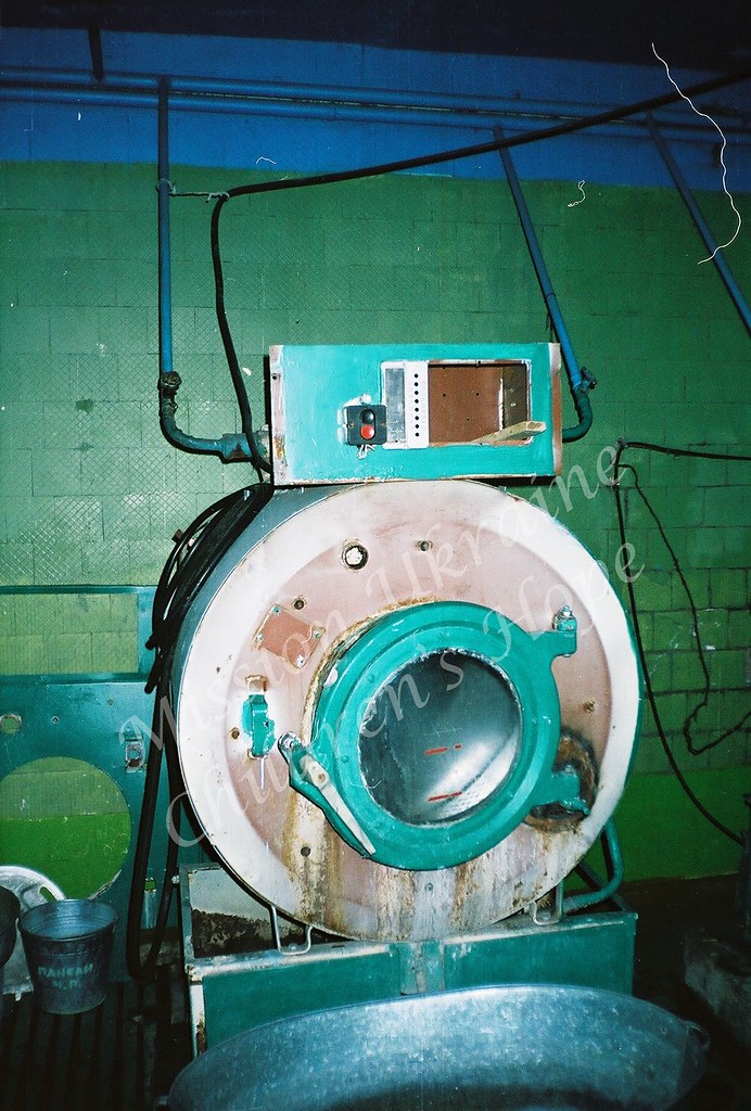 USED COMMERCIAL WASHING MACHINES